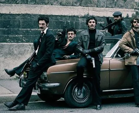 Неприкасаемые (2011) через торрент бесплатно Неприкасаемые (2011) фильм через торрент бесплатно