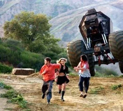 Дорожное чудовище (2003) через торрент бесплатно Дорожное чудовище (2003) фильм через торрент бесплатно