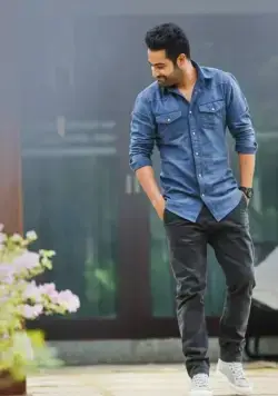 Аравинда вместе с Рагхавой (2018) в хорошем качестве через торрент Аравинда вместе с Рагхавой (2018) фильм в хорошем качестве через торрент