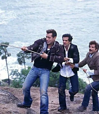 В водовороте неприятностей (2005) через торрент бесплатно В водовороте неприятностей (2005) фильм через торрент бесплатно