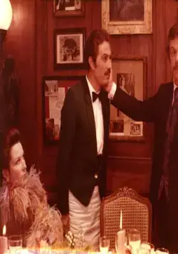 Хлеб и шоколад (1973) через торрент скачать Хлеб и шоколад (1973) фильм через торрент скачать