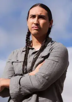 Тигровые глаза (2012) через торрент скачать Тигровые глаза (2012) фильм через торрент скачать