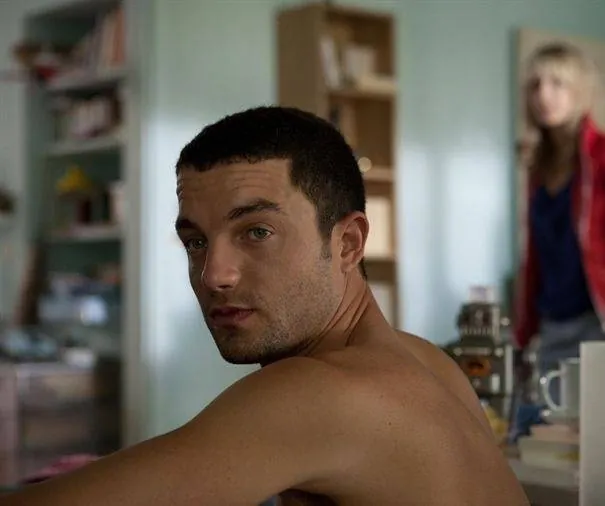 И вдруг мне всех не хватает (2011) в хорошем качестве через торрент И вдруг мне всех не хватает (2011) фильм в хорошем качестве через торрент