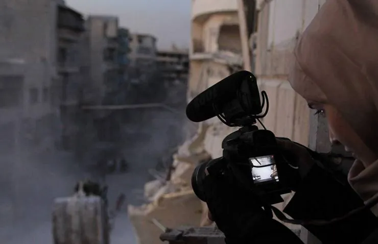 Для Самы (2019) через торрент бесплатно Для Самы (2019) фильм через торрент бесплатно