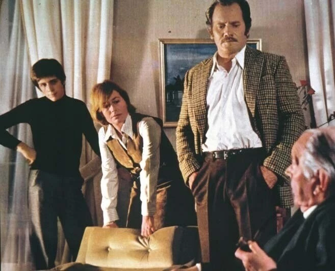 Каждому свой ад (1976) через торрент скачать Каждому свой ад (1976) фильм через торрент скачать