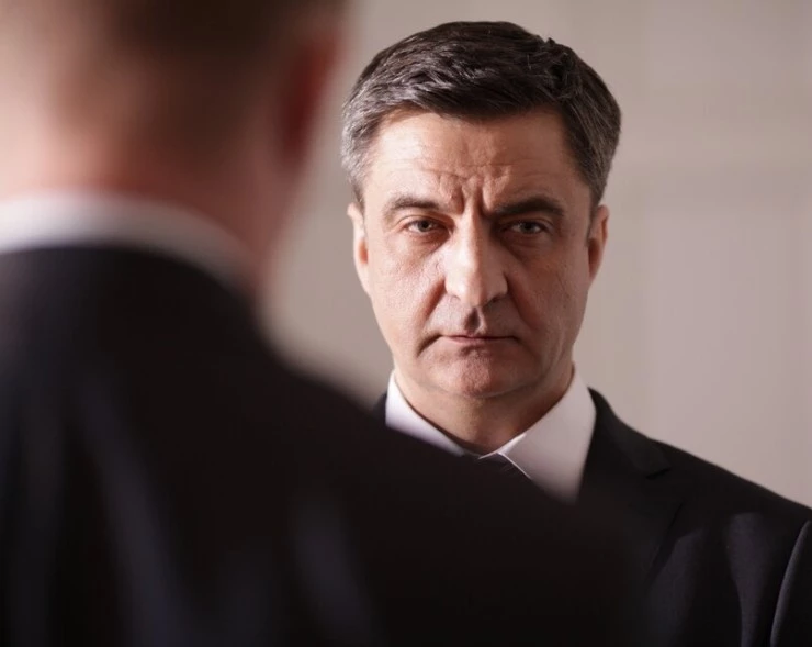 Шеф. Игра на повышение (2012) через торрент бесплатно Шеф. Игра на повышение (2012) сериал через торрент бесплатно