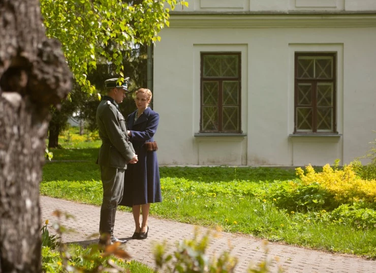 Перевод с немецкого. Операция Престол (2023) через торрент бесплатно Перевод с немецкого. Операция Престол (2023) сериал через торрент бесплатно