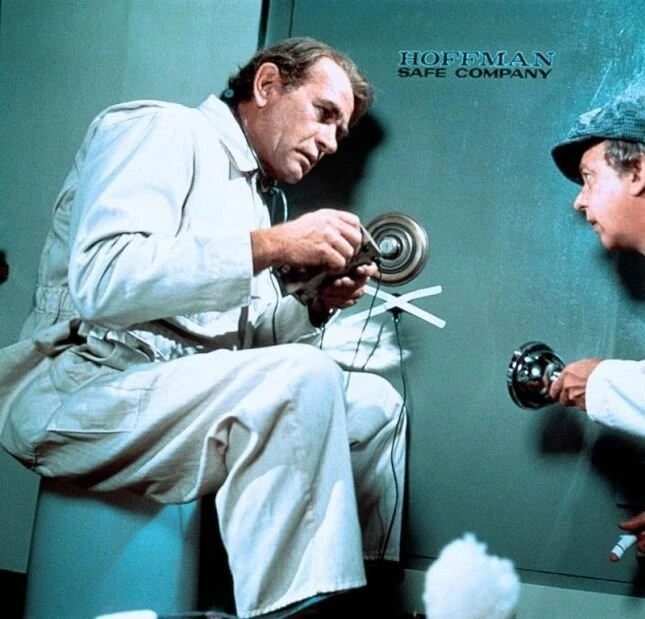 Пасхальные каникулы (1976) через торрент бесплатно Пасхальные каникулы (1976) фильм через торрент бесплатно