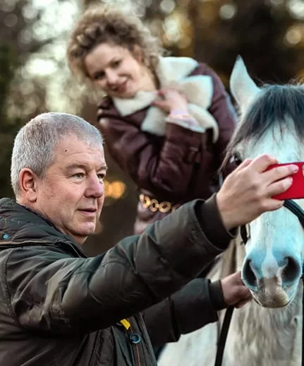 Фейерверки днём (2025) фильм скачать через торрент в хорошем качестве